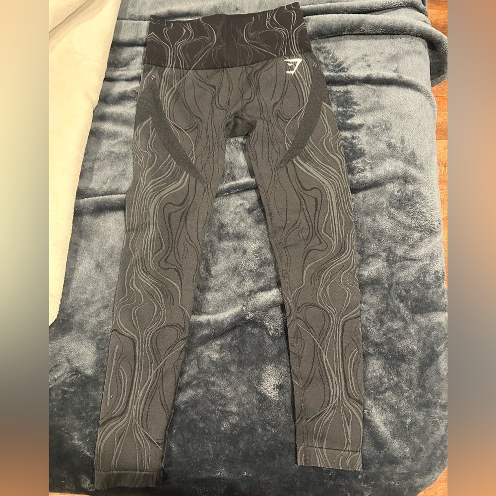Gymshark Charcoal Patterned Leggings